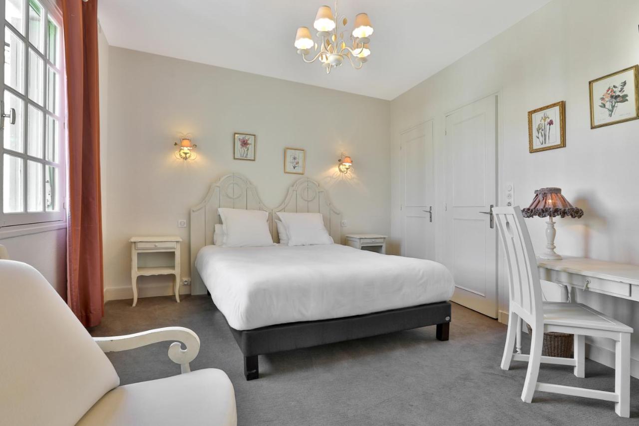 Hotel Restaurant Charbonnel Brantome Bagian luar foto